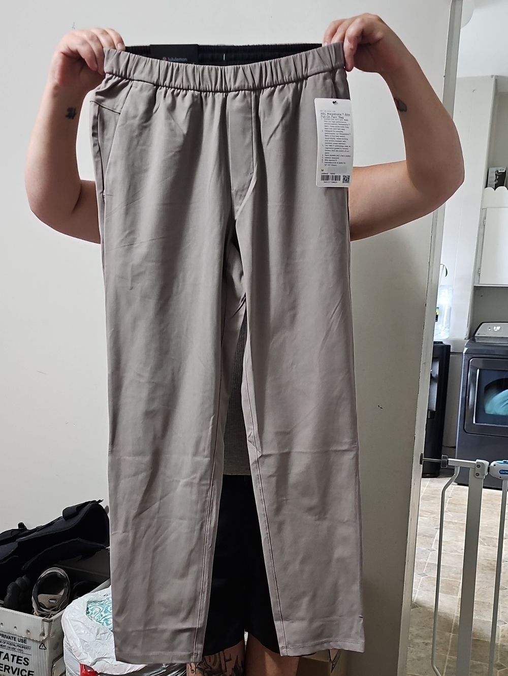 Men's Lululemon ABC Pull-On Regular Elastic-Waist Straight-Leg Pants - Taupe
